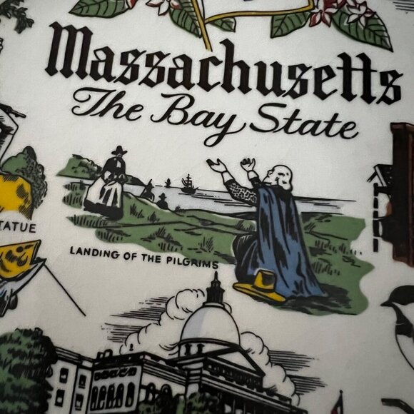 Massachusetts The Bay State Souvenir Plate Warranted 22K Gold Trim 10.5" Decorat - Picture 5 of 10